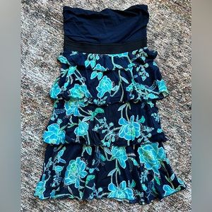 NWT Express Strapless Minidress. Navy Floral Pattern. Size XXS.
